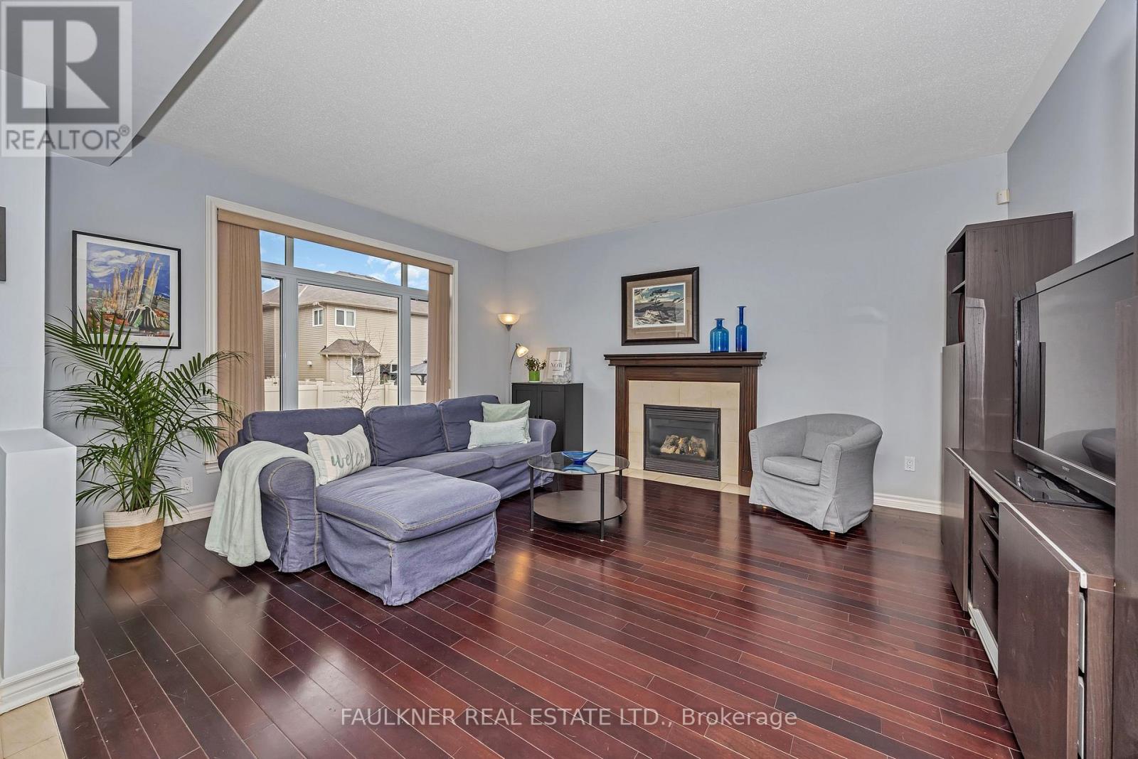 Photo 17 of 197 Flodden Way, Ottawa ON