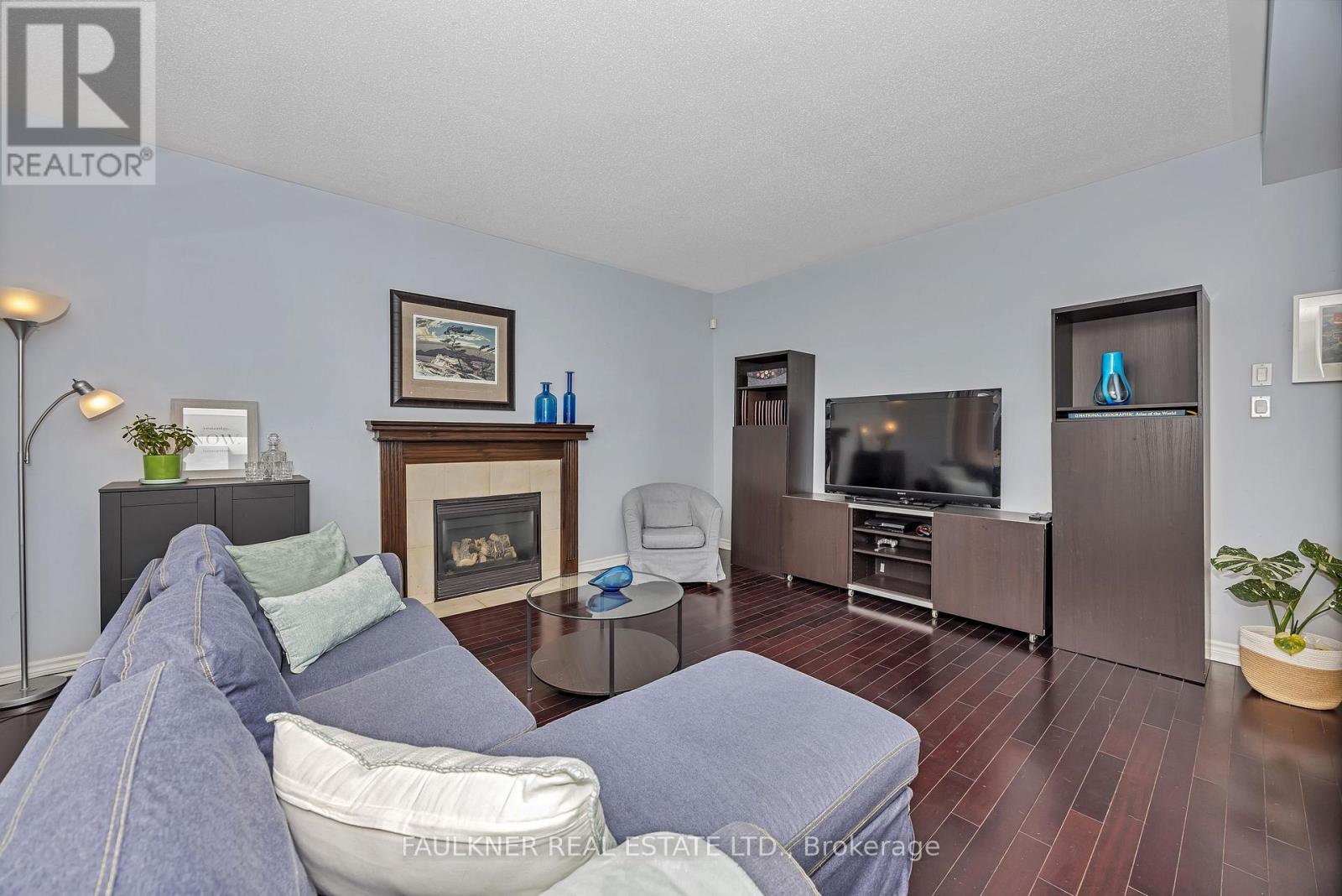 Photo 18 of 197 Flodden Way, Ottawa ON