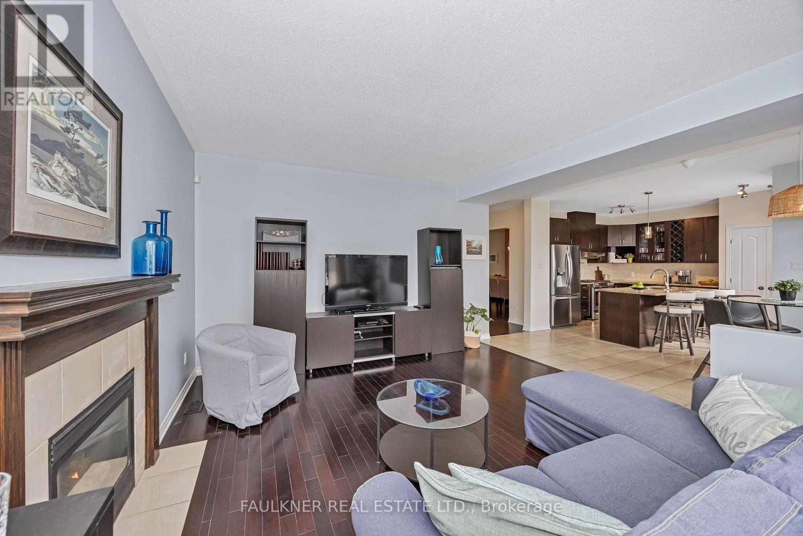 Photo 19 of 197 Flodden Way, Ottawa ON