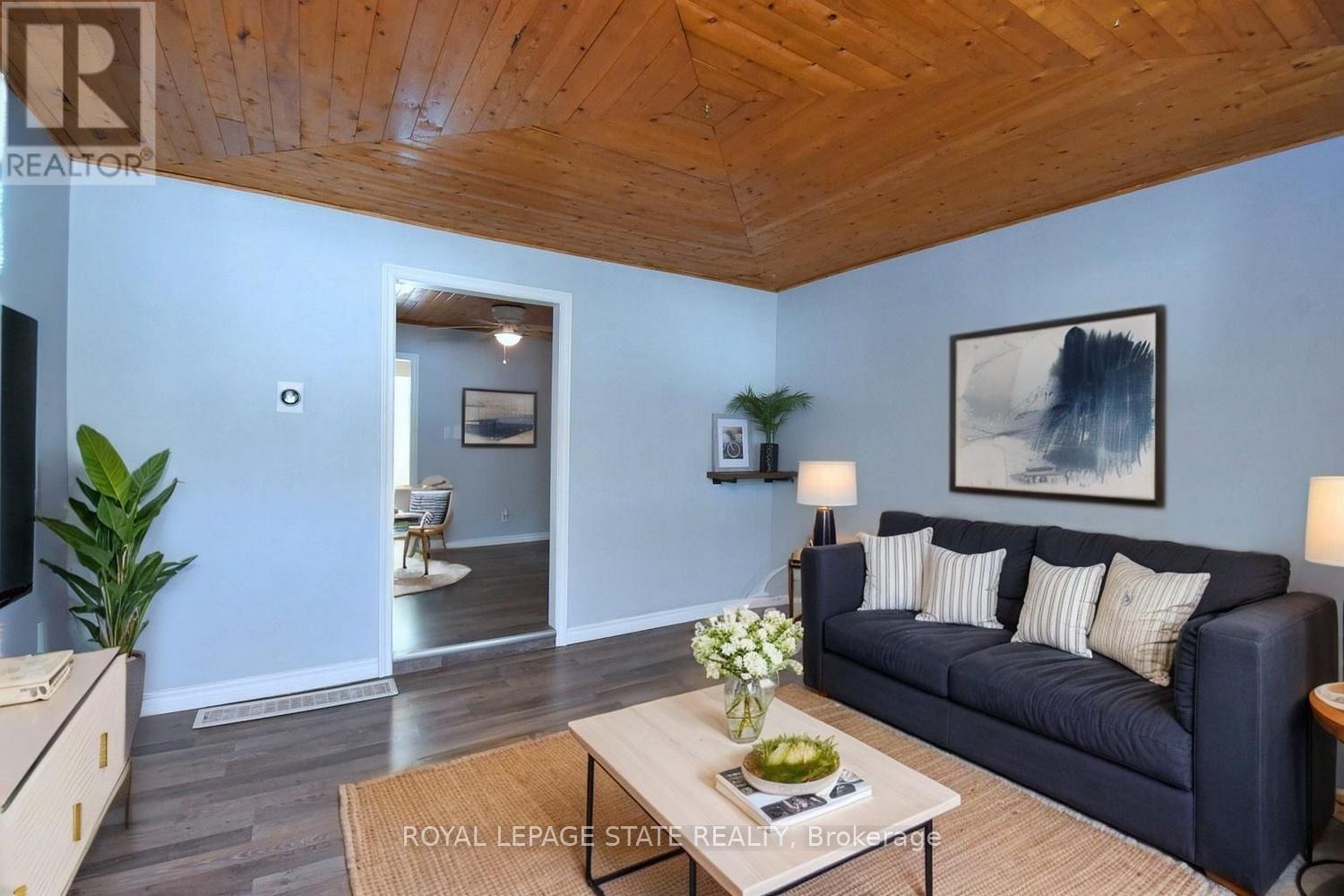 Photo 50 of 120 Clara Street, Thorold ON