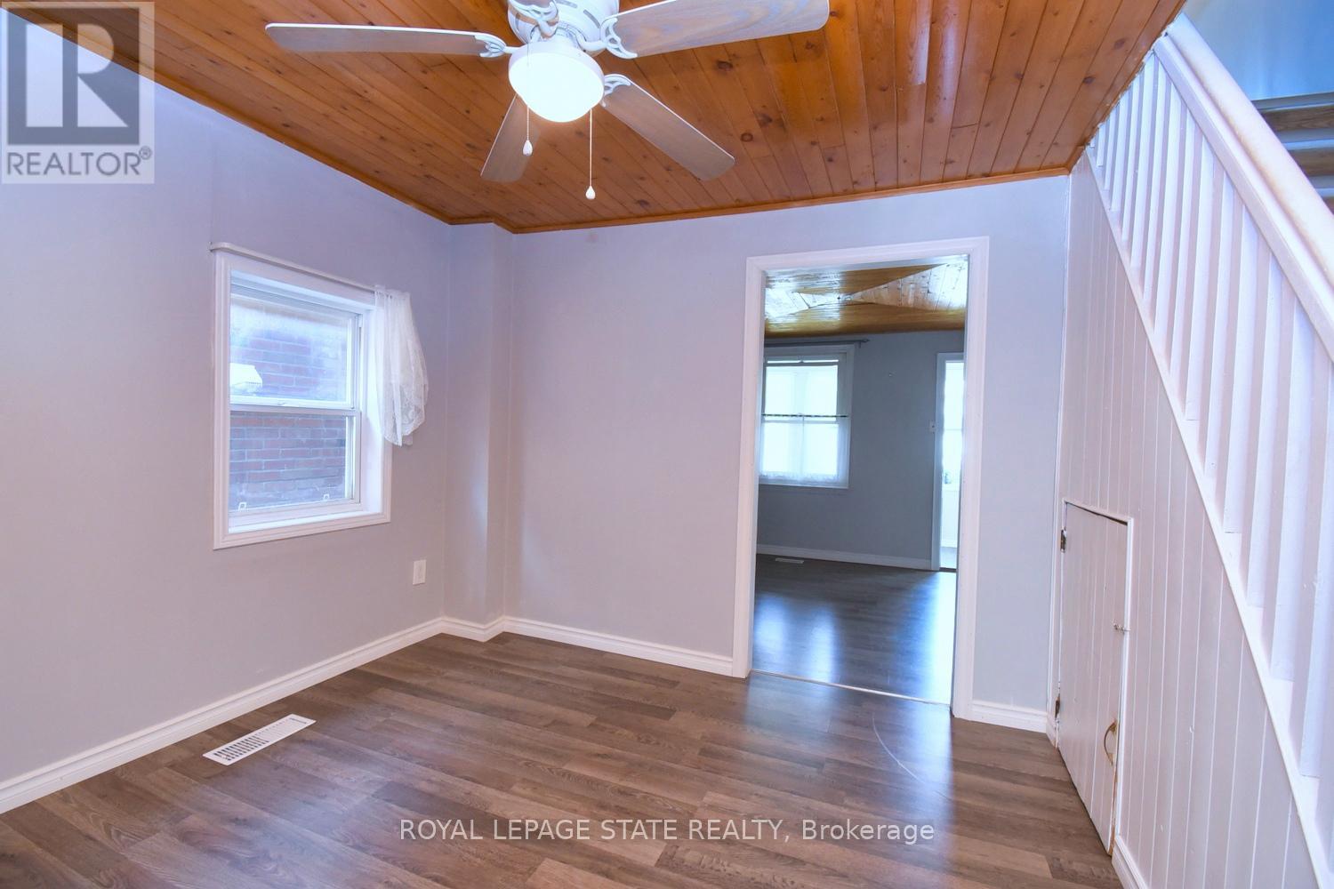 Photo 6 of 120 Clara Street, Thorold ON