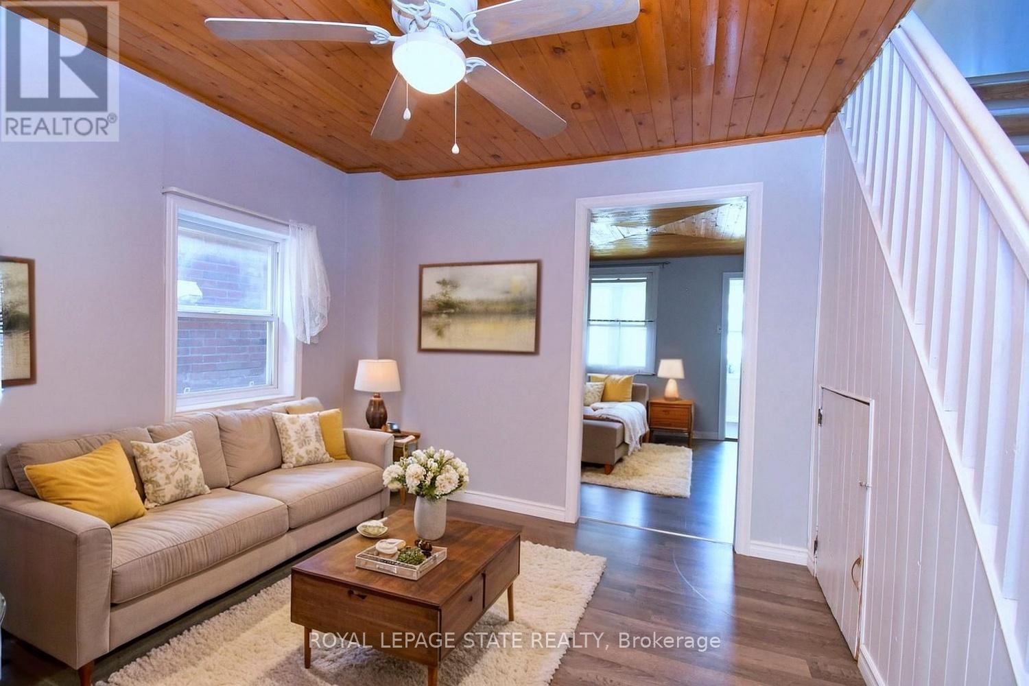 Photo 41 of 120 Clara Street, Thorold ON