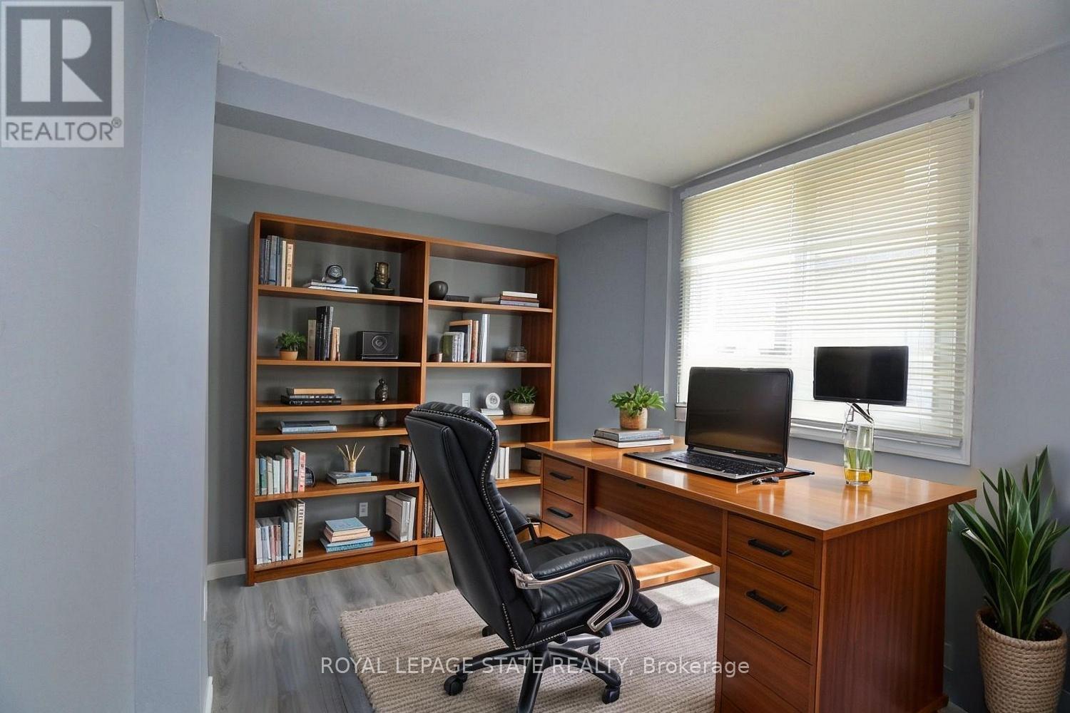 Photo 47 of 120 Clara Street, Thorold ON