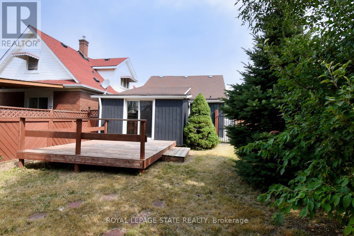 Photo 27 of 120 Clara Street, Thorold ON