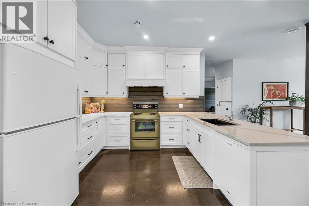 Photo 14 of 18 Siddall Road, Dunnville ON
