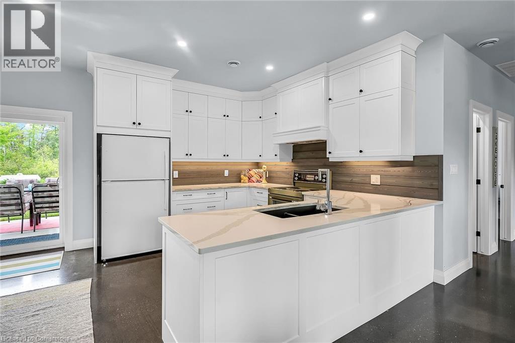 Photo 8 of 18 Siddall Road, Dunnville ON