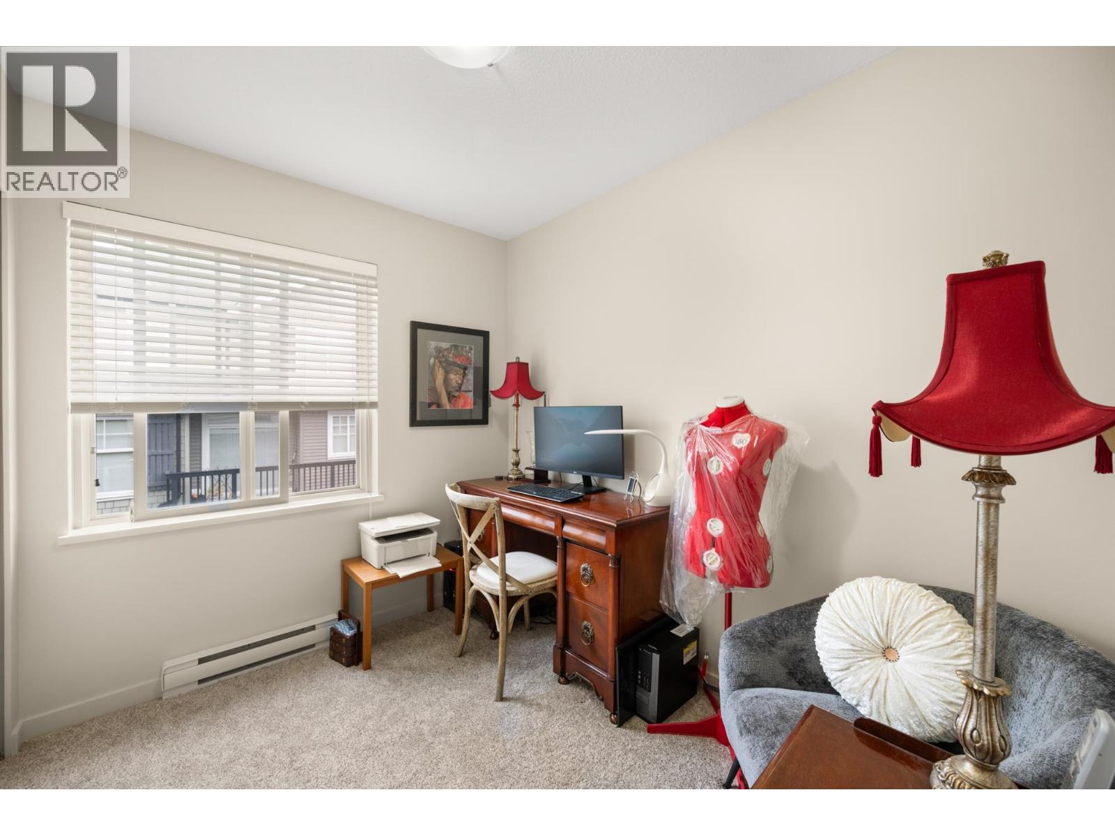 Photo 10 of 18 3461 Princeton Avenue, Coquitlam BC