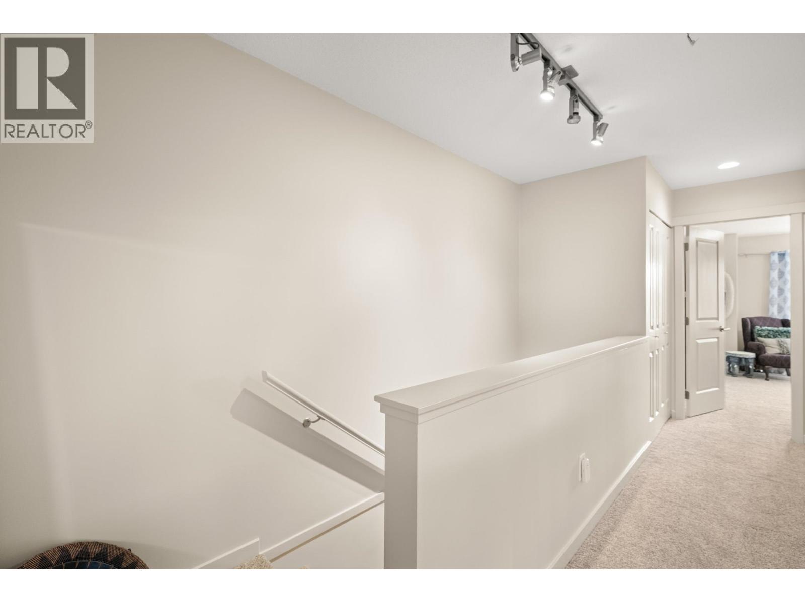 Photo 24 of 18 3461 Princeton Avenue, Coquitlam BC