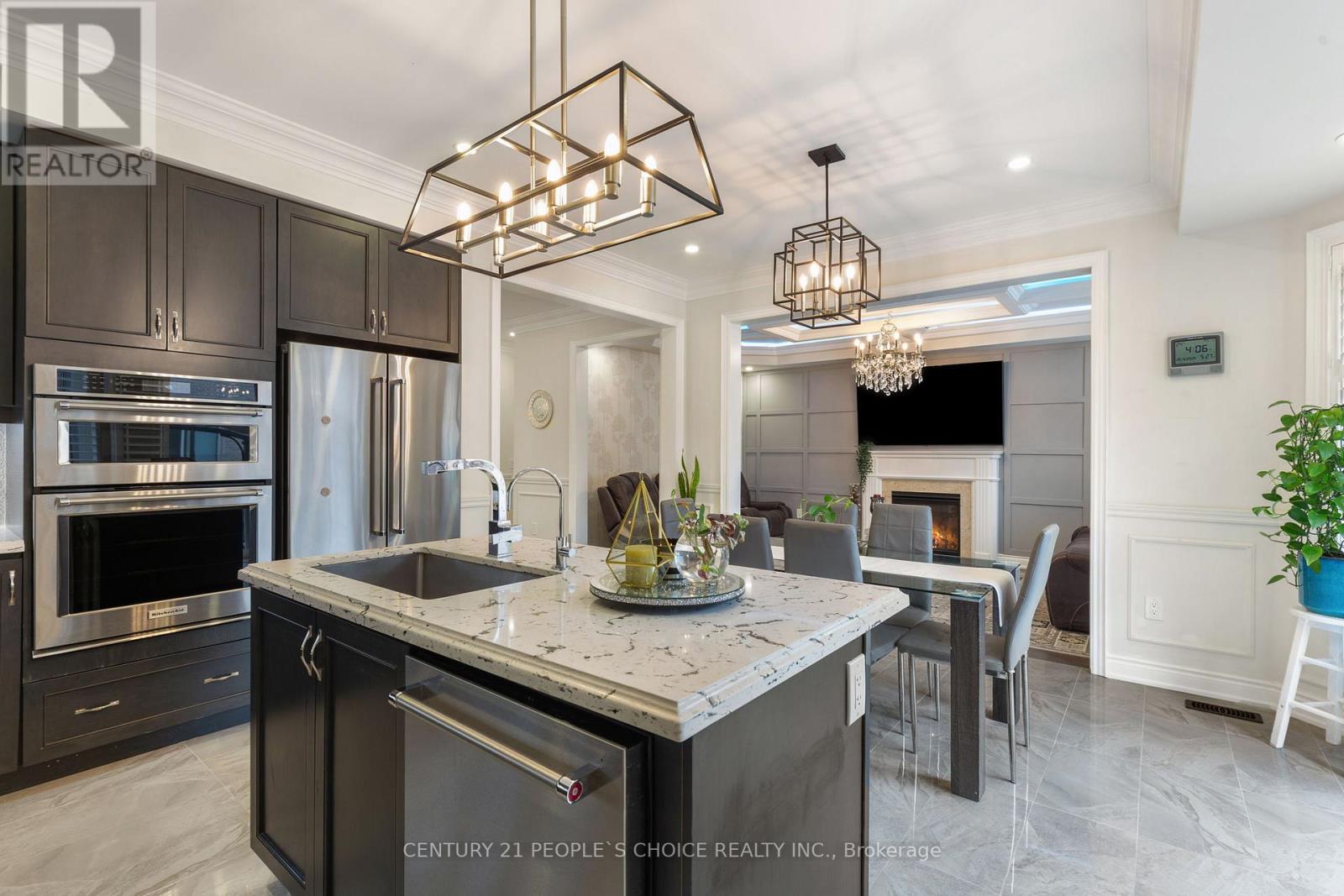 Photo 28 of 240 Etheridge Avenue, Milton ON