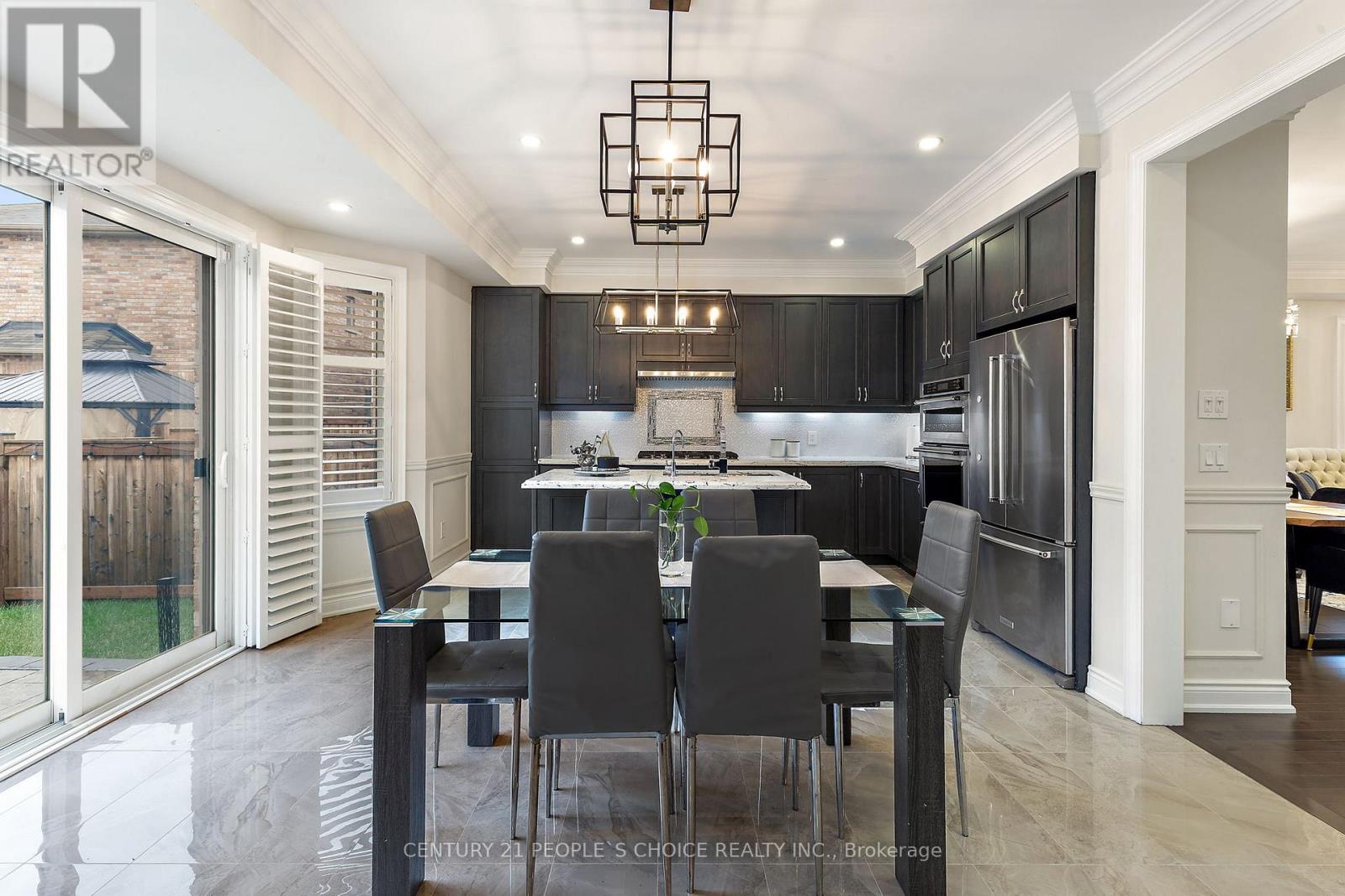 Photo 39 of 240 Etheridge Avenue, Milton ON