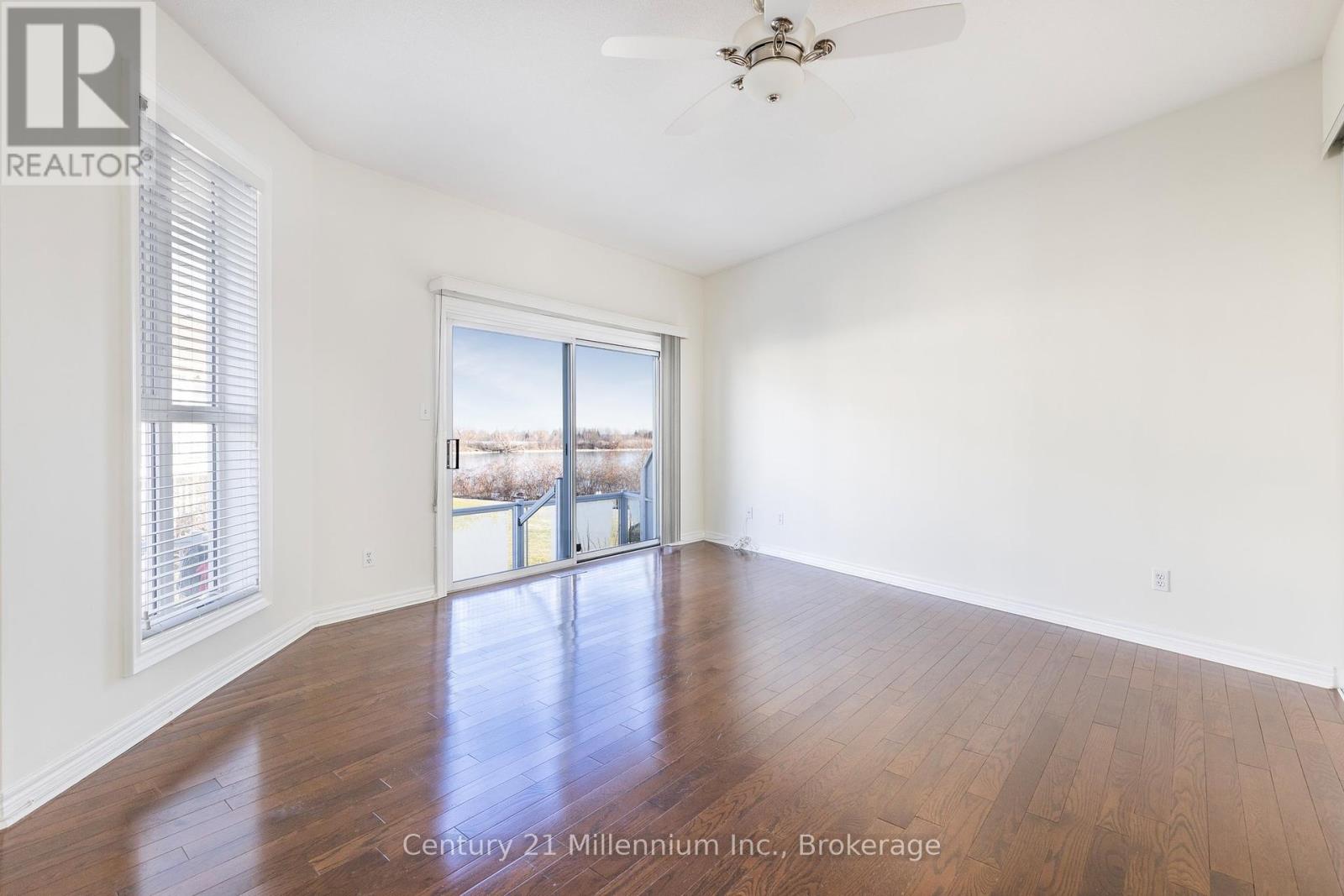 Photo 18 of 15 Cranberry Quay, Collingwood ON