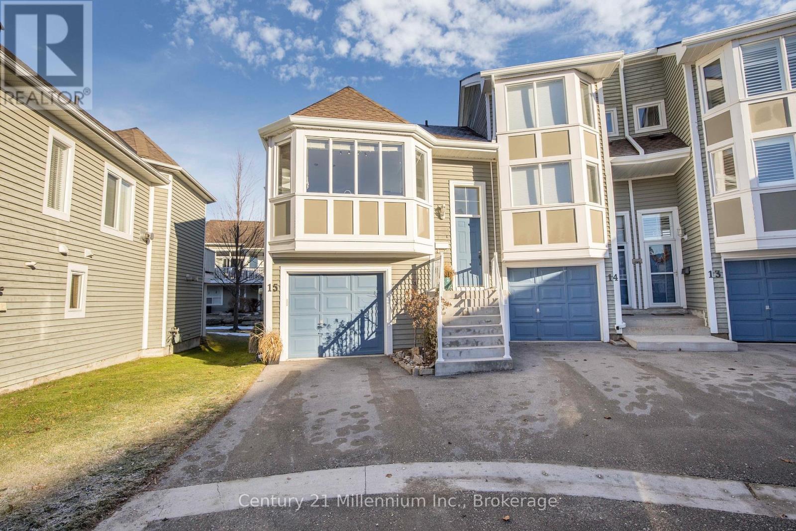 Photo 20 of 15 Cranberry Quay, Collingwood ON