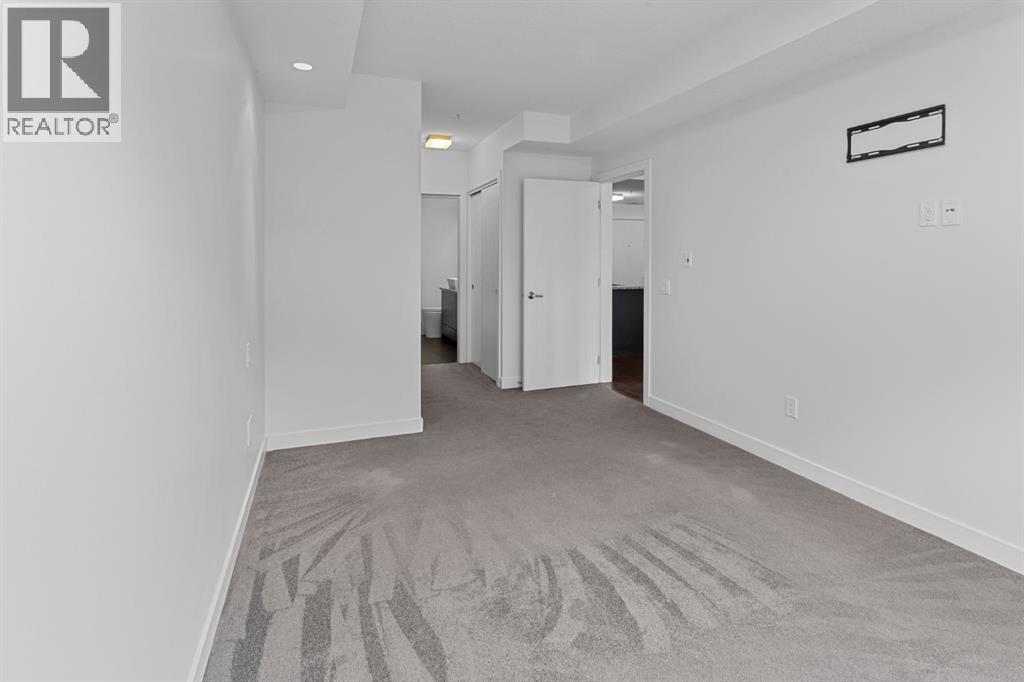 Single Family House for Sale in   Aspenmont Heights SW Aspen Woods Calgary 