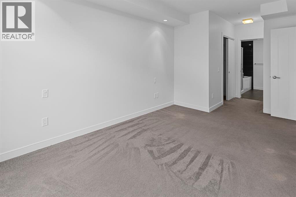 Single Family House for Sale in   Aspenmont Heights SW Aspen Woods Calgary 