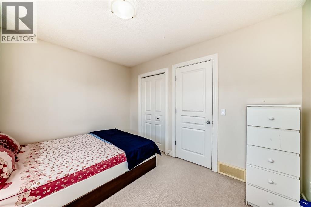 Single Family House for Sale in  Bridleridge Manor SW Bridlewood Calgary 