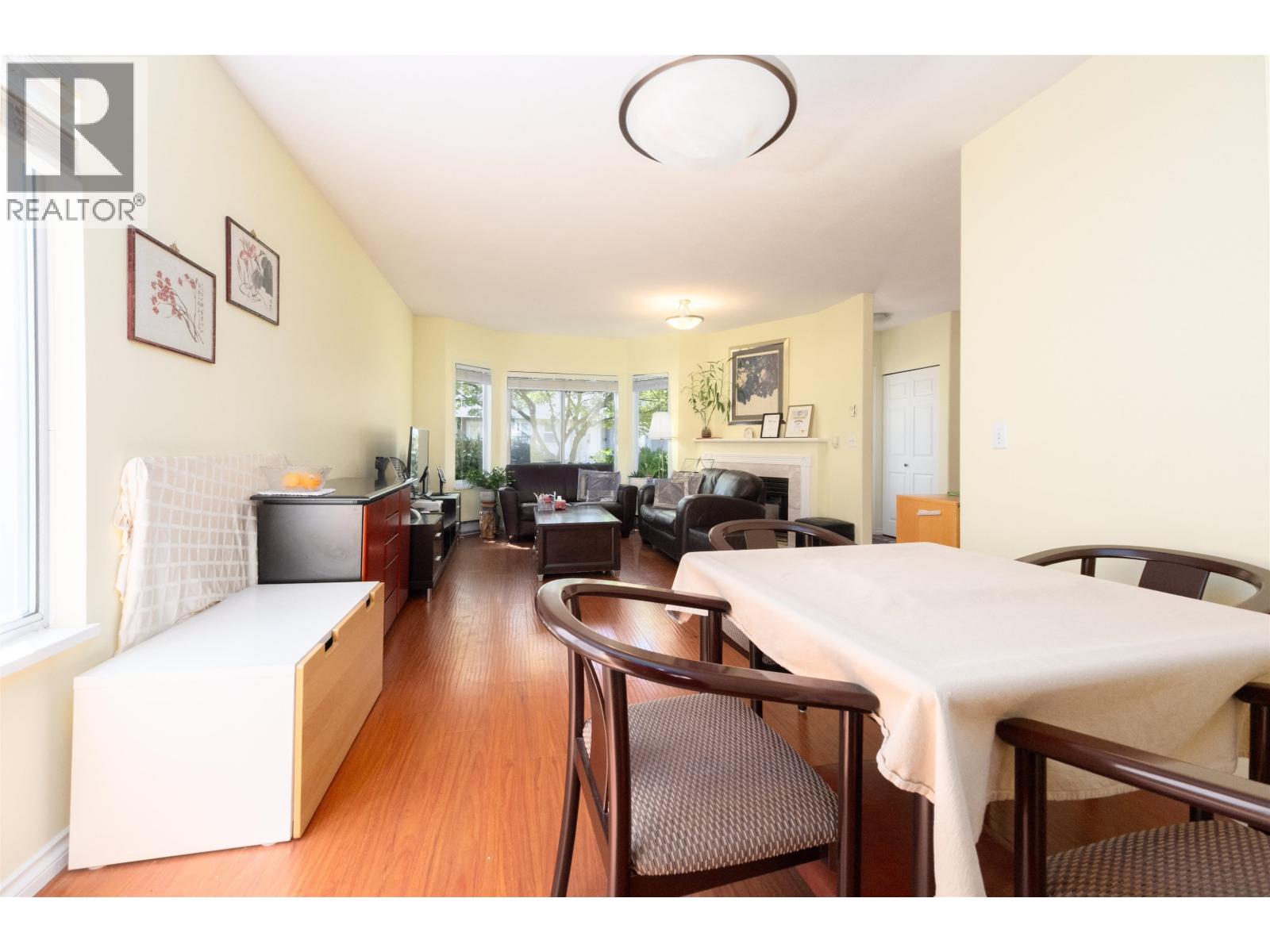 Photo 6 of 35 3701 Thurston Street, Burnaby BC