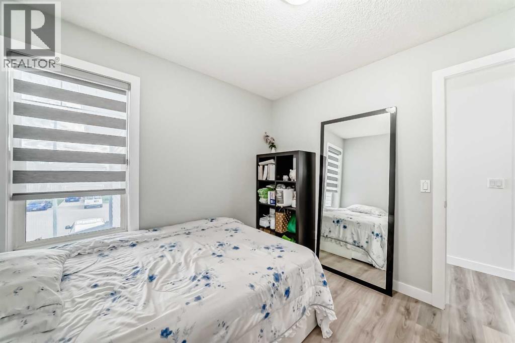 Photo 17 of 246 New Brighton Mews Se, Calgary AB