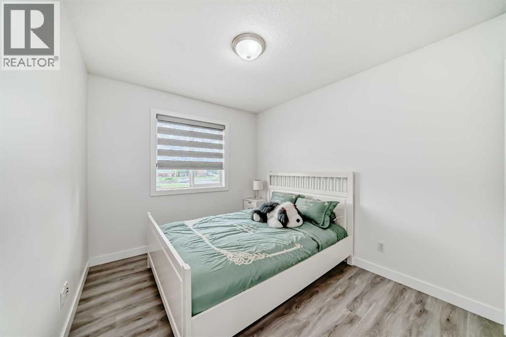 Photo 18 of 246 New Brighton Mews Se, Calgary AB