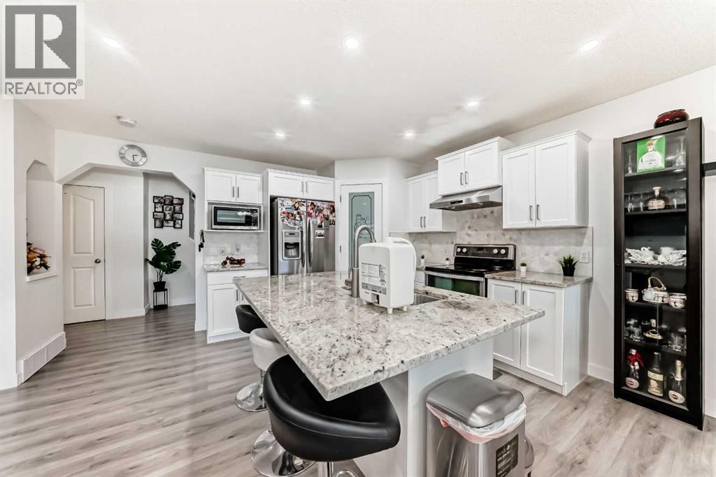 Photo 5 of 246 New Brighton Mews Se, Calgary AB
