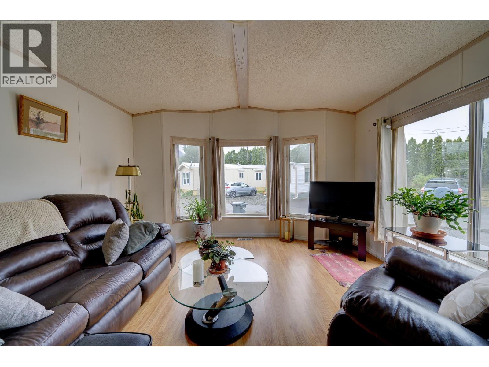 Photo 5 of 12 Pluto Drive, Kamloops BC