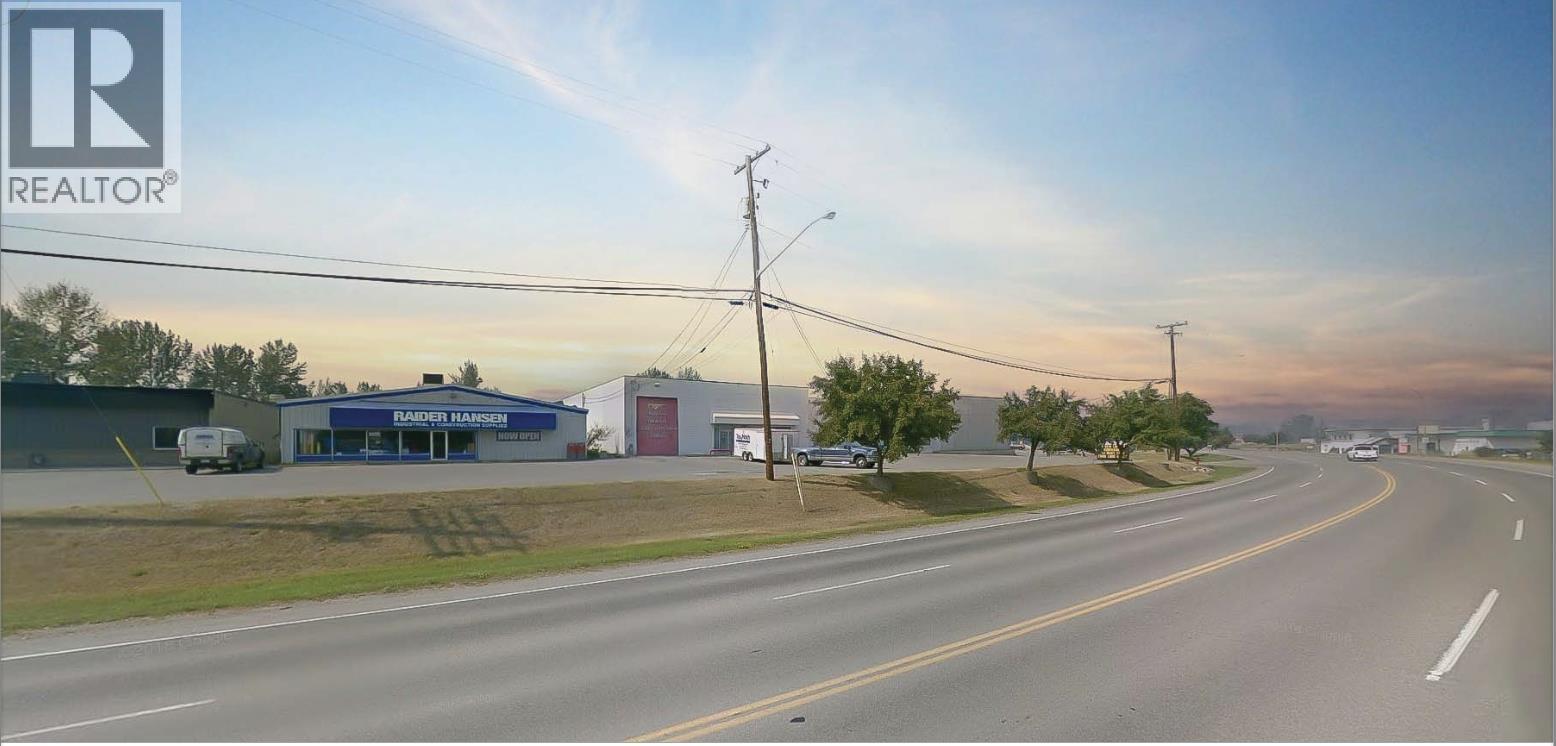 Photo 1 of 1063 N Cariboo Highway, Quesnel BC