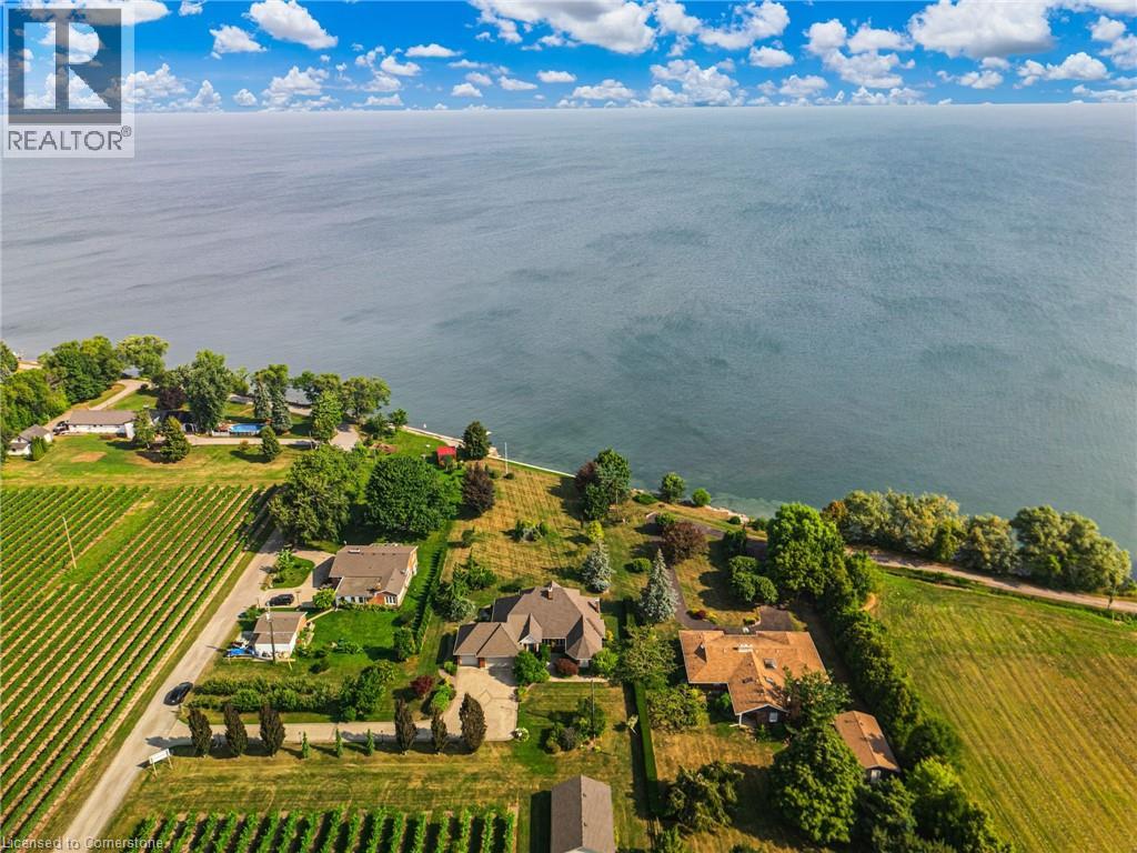Photo 30 of 3503 Lakeshore Road, Lincoln ON