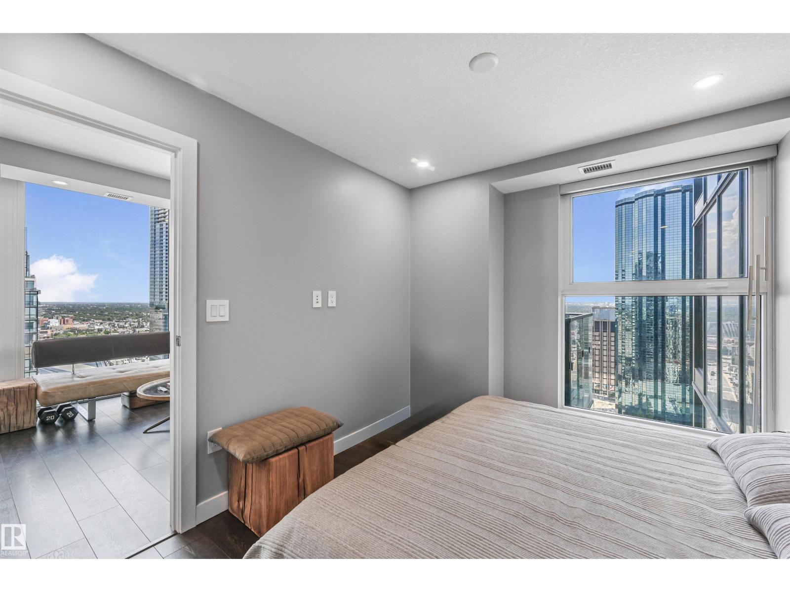 Photo 20 of 3003 10180 103 St Nw, Edmonton AB