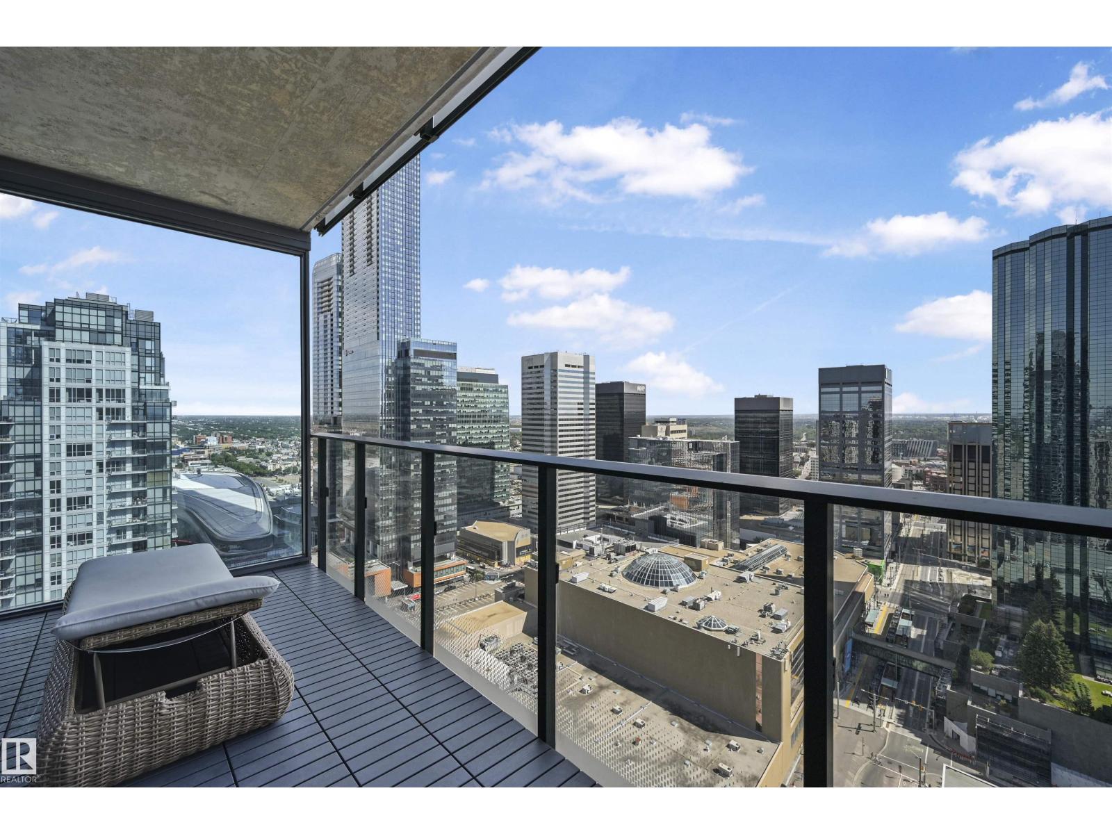 Photo 13 of 3003 10180 103 St Nw, Edmonton AB