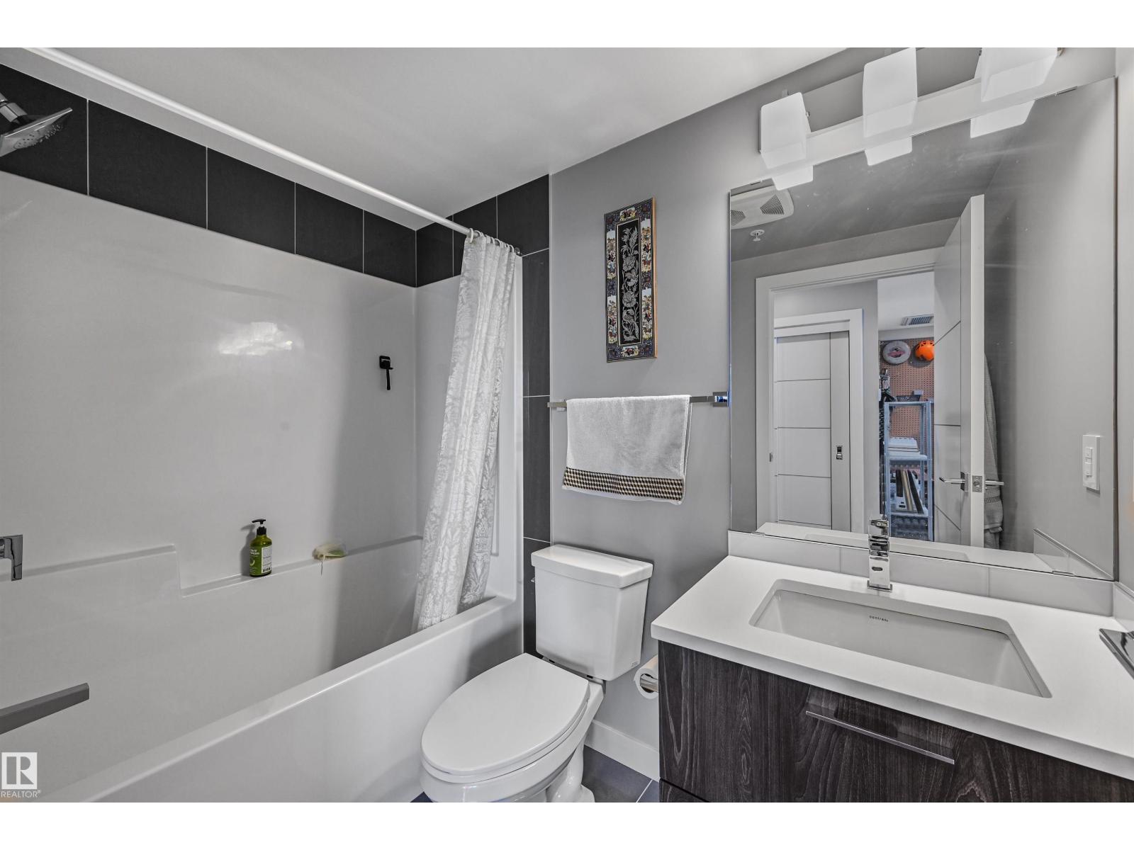 Photo 22 of 3003 10180 103 St Nw, Edmonton AB