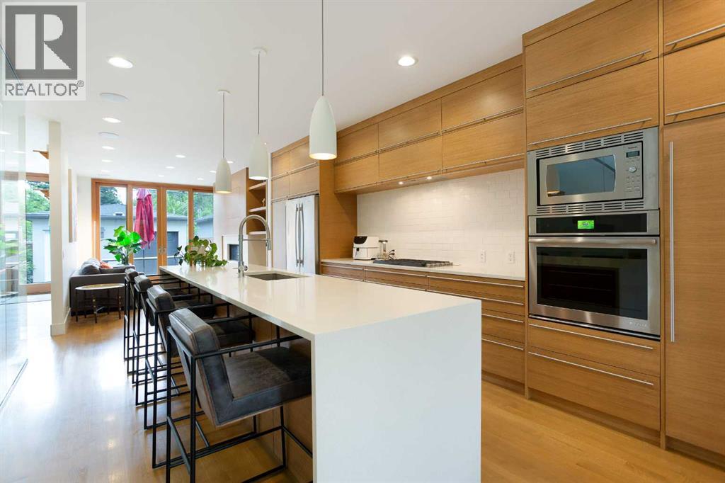 Photo 1 of 3606 3 Street Nw, Calgary AB