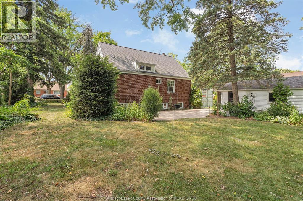 Photo 8 of 1218 Belle Isle View Boulevard, Windsor ON