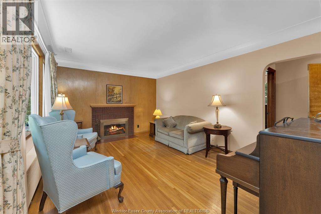 Photo 12 of 1218 Belle Isle View Boulevard, Windsor ON