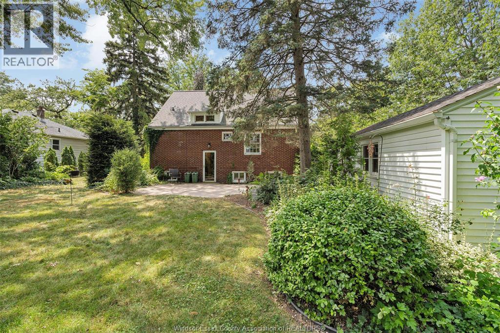 Photo 9 of 1218 Belle Isle View Boulevard, Windsor ON