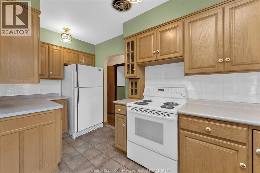 Photo 20 of 1218 Belle Isle View Boulevard, Windsor ON