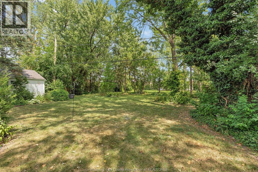 Photo 7 of 1218 Belle Isle View Boulevard, Windsor ON