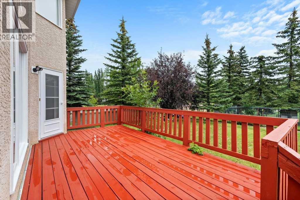Photo 1 of 4 Hampshire Circle Nw, Calgary AB