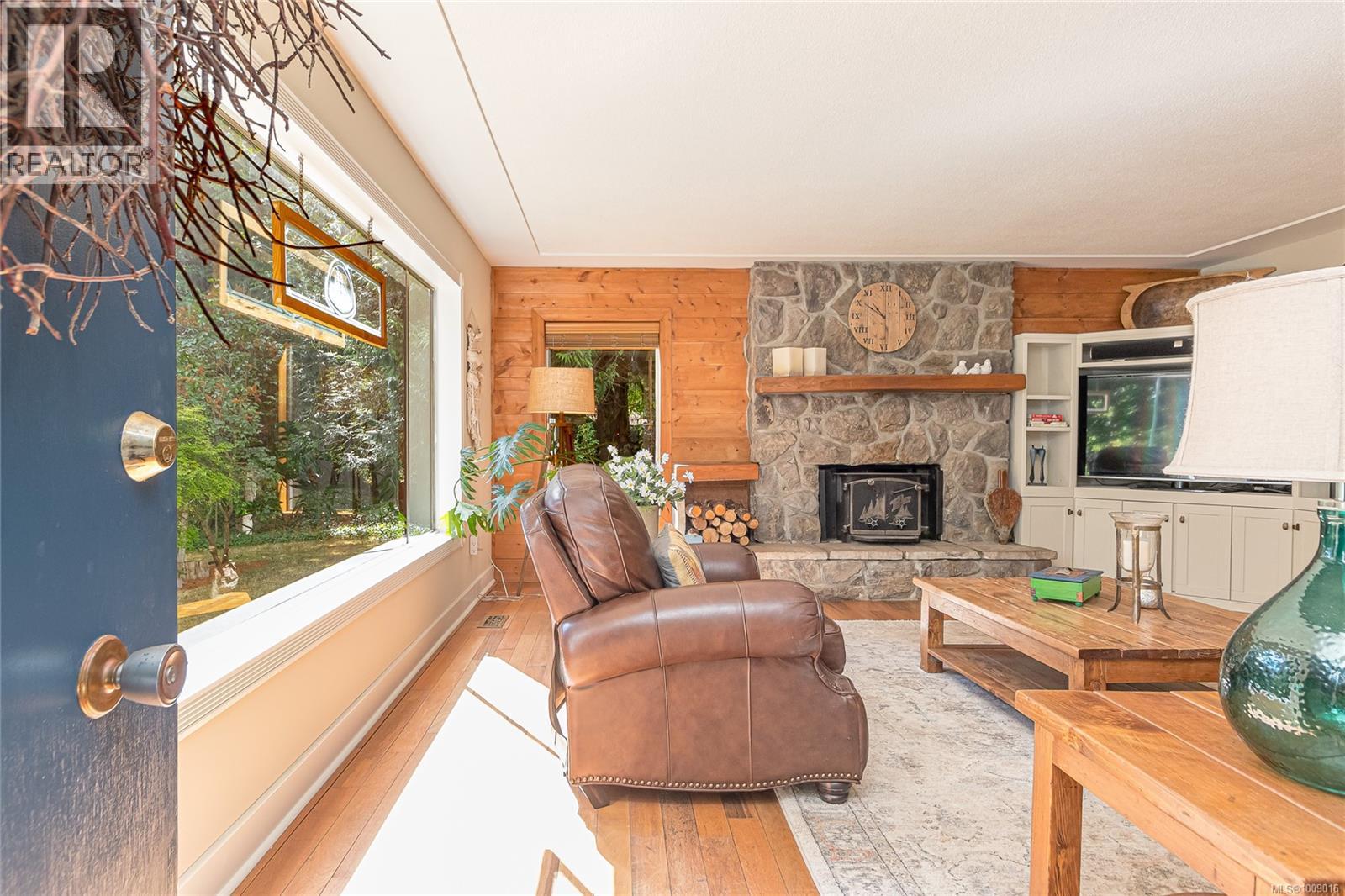 Photo 45 of 6368 Island Hwy W, Qualicum Beach BC
