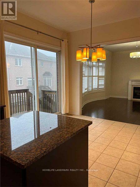 Photo 2 of 127 Alpaca Drive, Richmond Hill ON