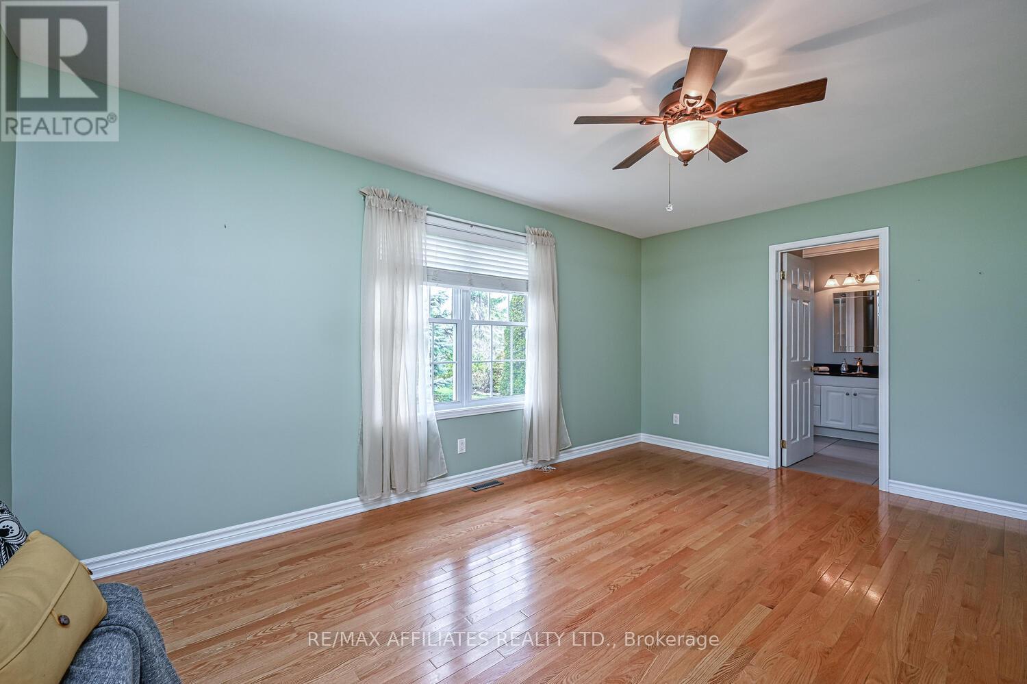 Photo 29 of 10 Tudor Circle, Rideau Lakes ON