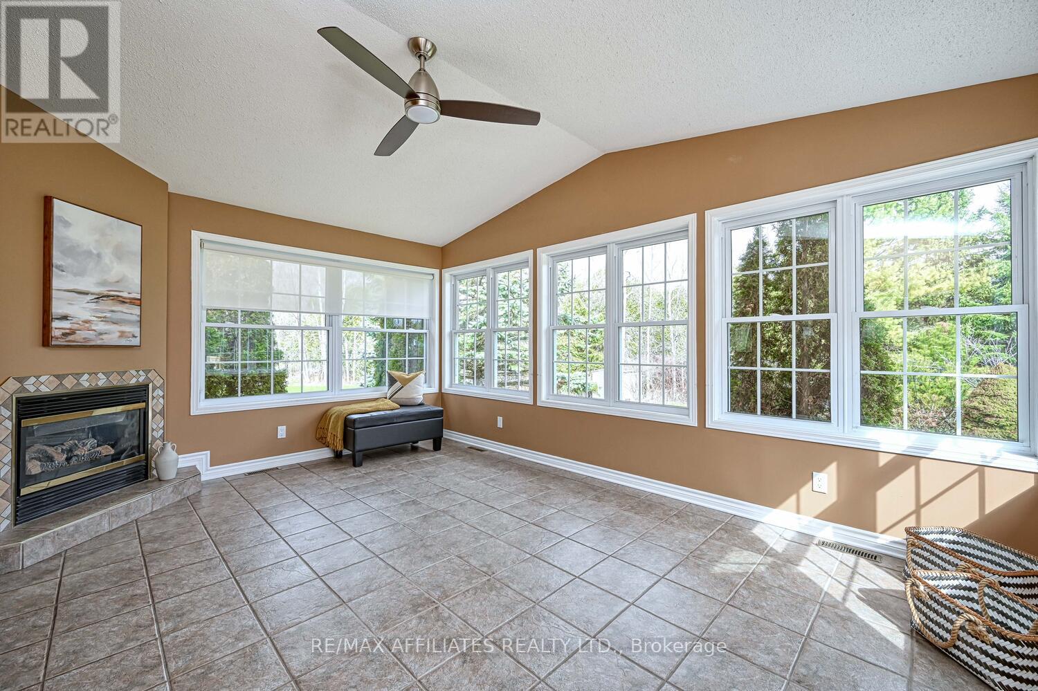 Photo 21 of 10 Tudor Circle, Rideau Lakes ON