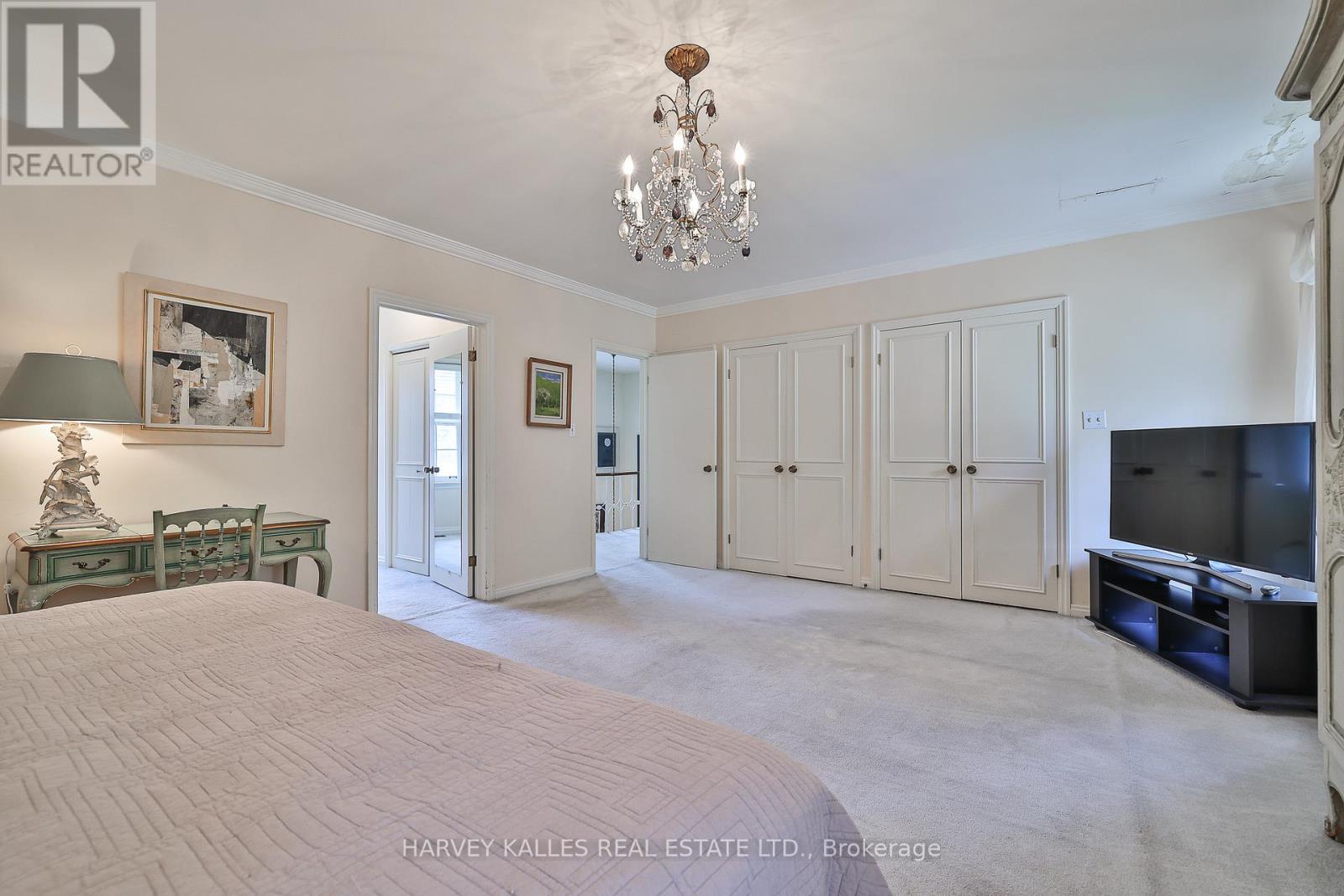 Photo 31 of 38 Fifeshire Road, Toronto ON