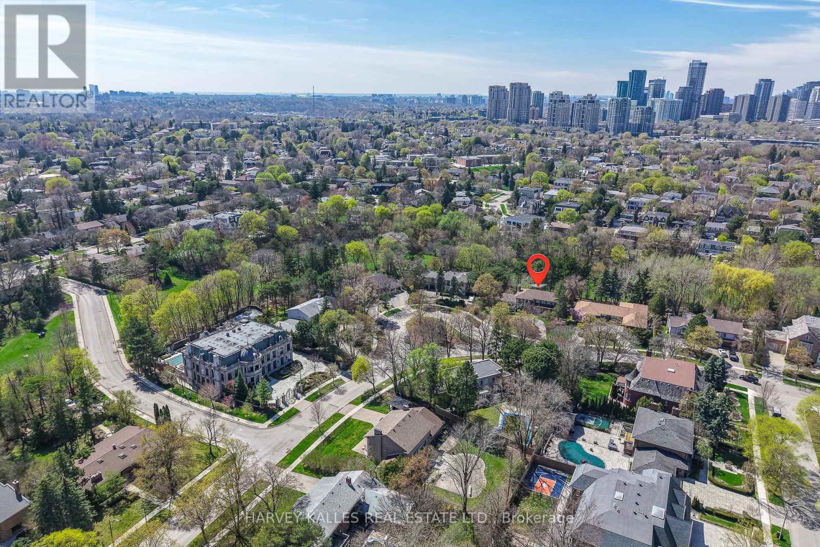 Photo 50 of 38 Fifeshire Road, Toronto ON