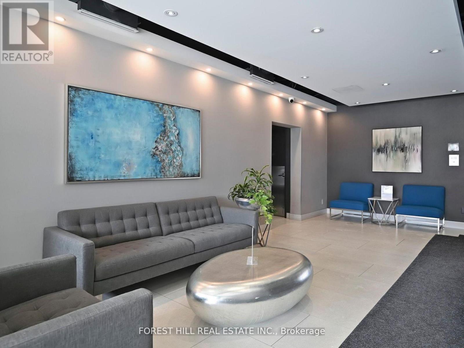 Photo 19 of 901 725 King Street W, Toronto ON