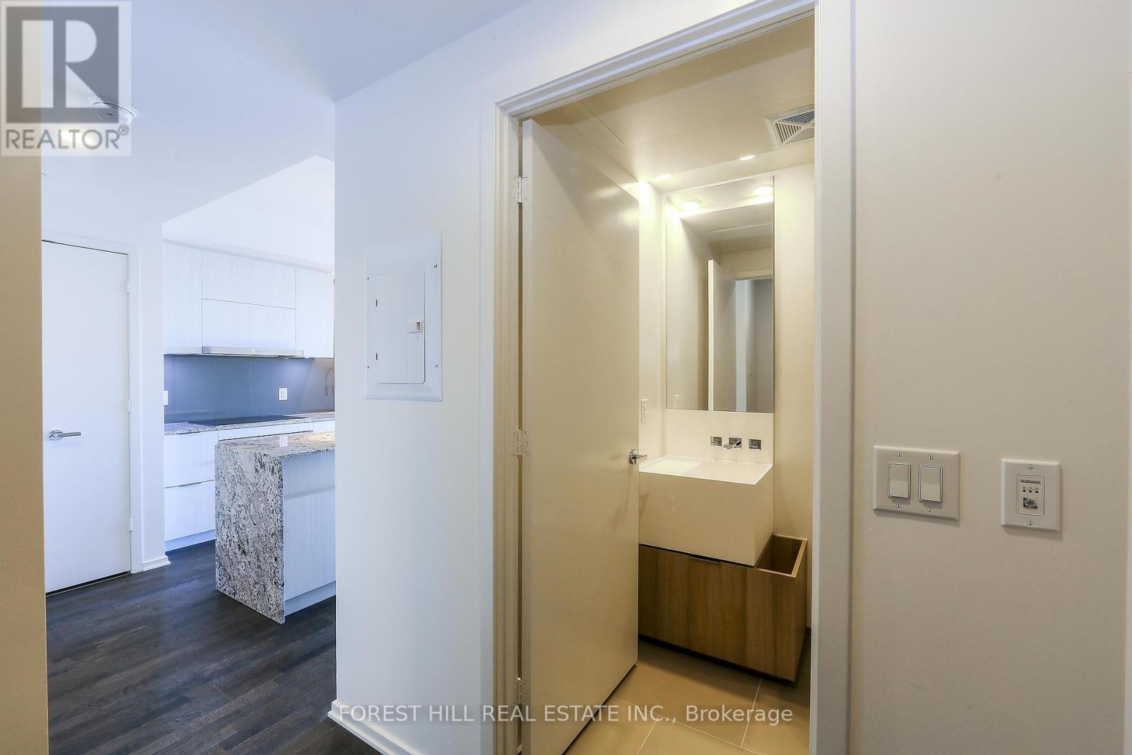 Photo 9 of 6508 1 Bloor Street E, Toronto ON