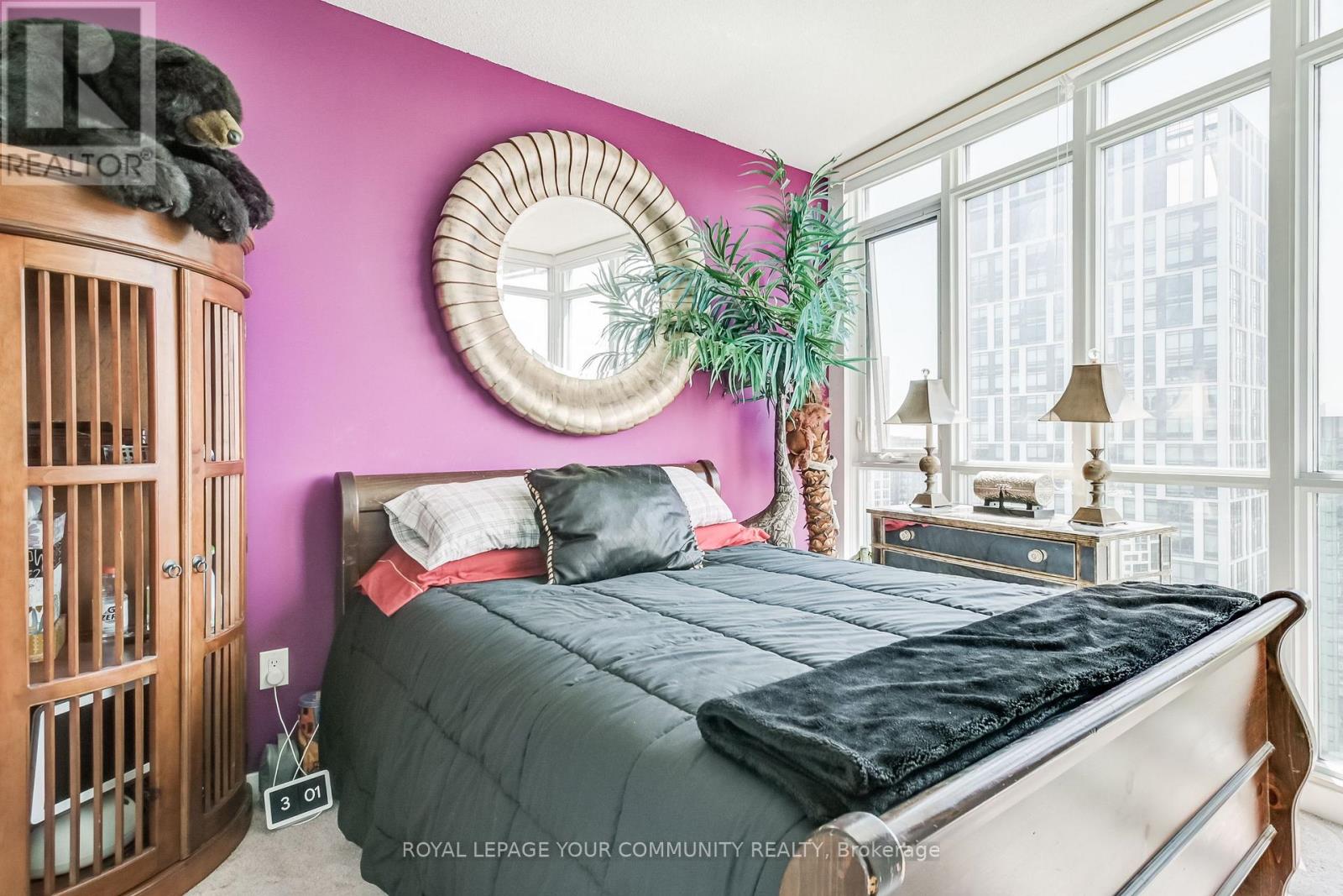Photo 10 of 3611 21 Iceboat Terrace, Toronto ON