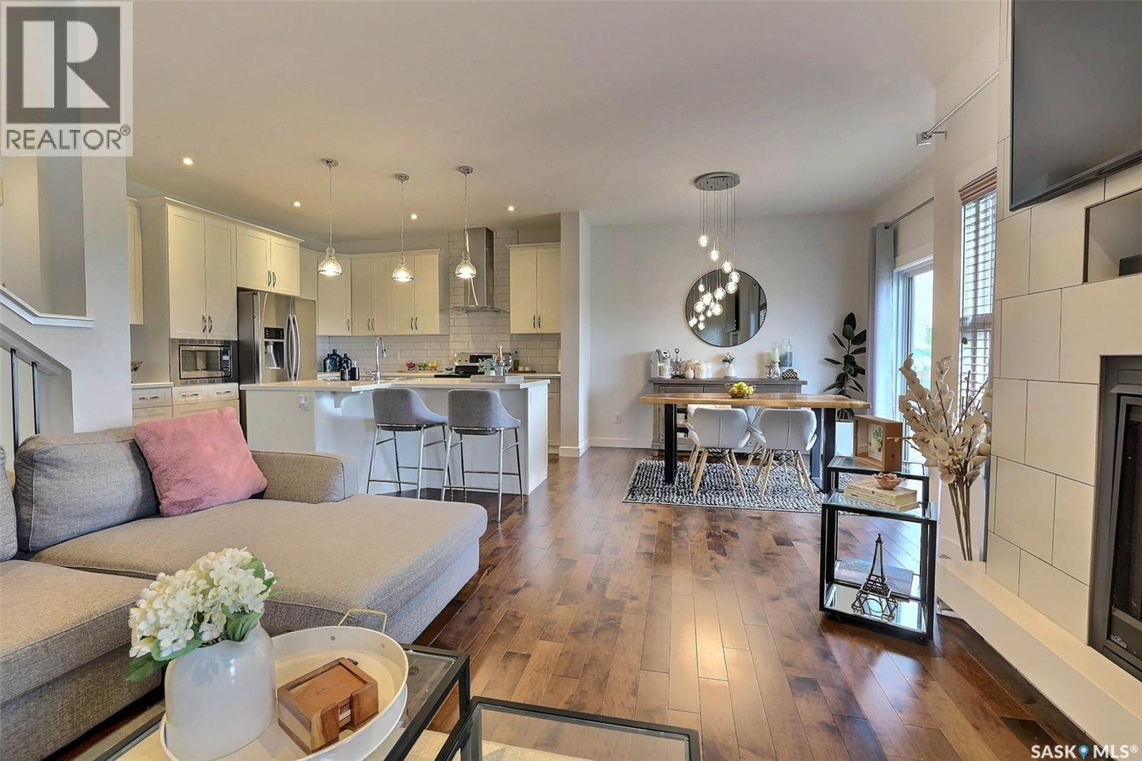 Photo 4 of 2691 Makowsky Crescent, Regina SK