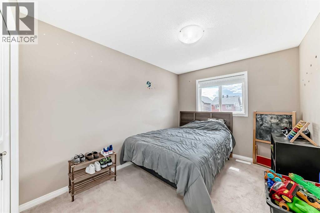 Photo 15 of 62 Evansridge Crescent Nw, Calgary AB