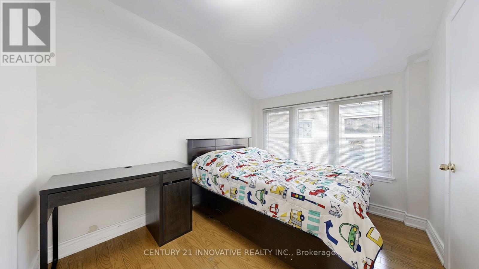 Photo 22 of 140 Benleigh Drive, Toronto ON