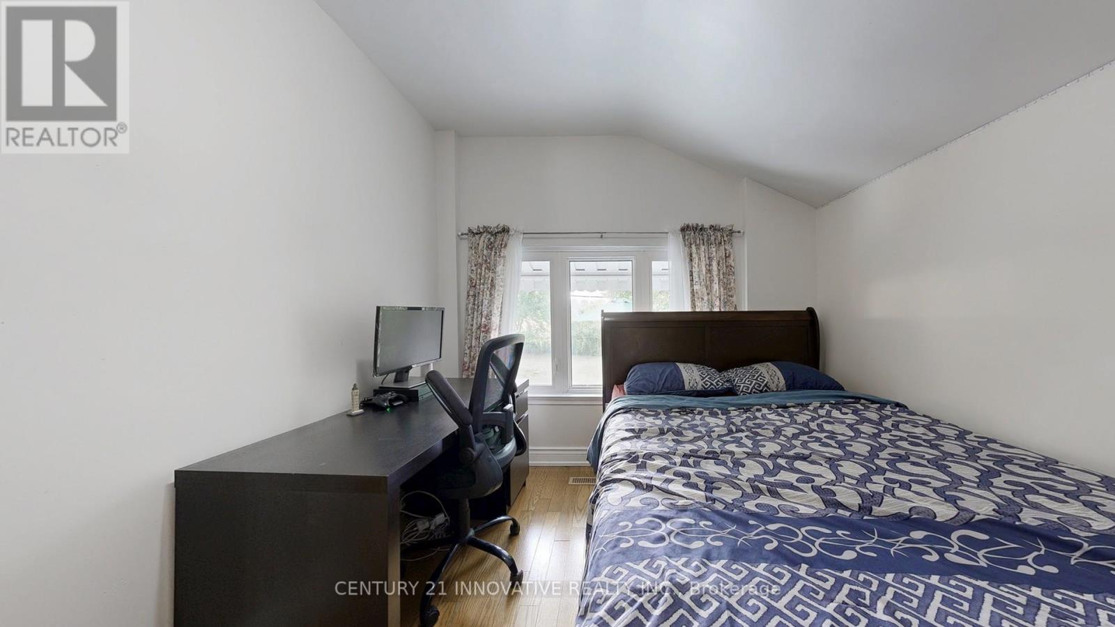 Photo 27 of 140 Benleigh Drive, Toronto ON