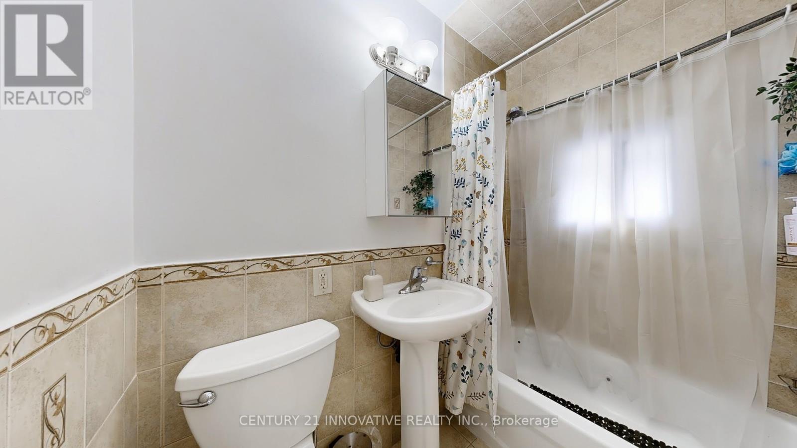 Photo 29 of 140 Benleigh Drive, Toronto ON